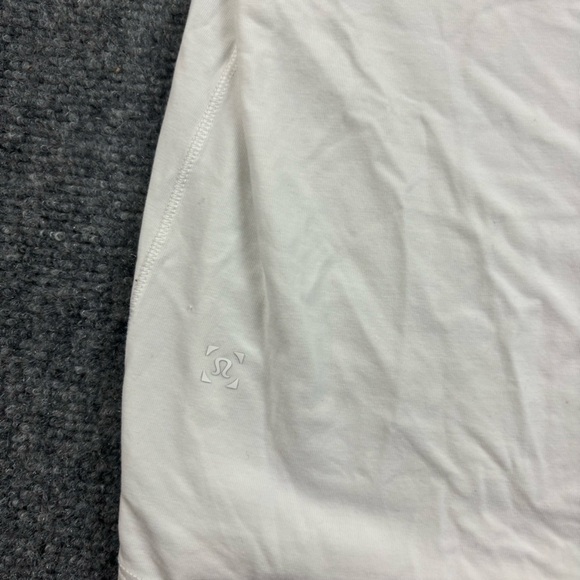 LULULEMON Women’s White Short Sleeved T-Shirt hi-low hem size: Large - Picture 3 of 9